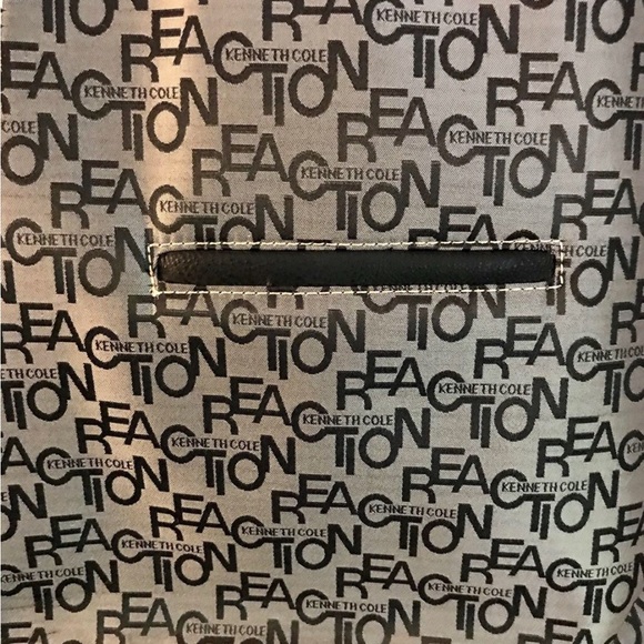 Kenneth Cole Reaction Stylish Laptop/Messenger Bag - Picture 5 of 5